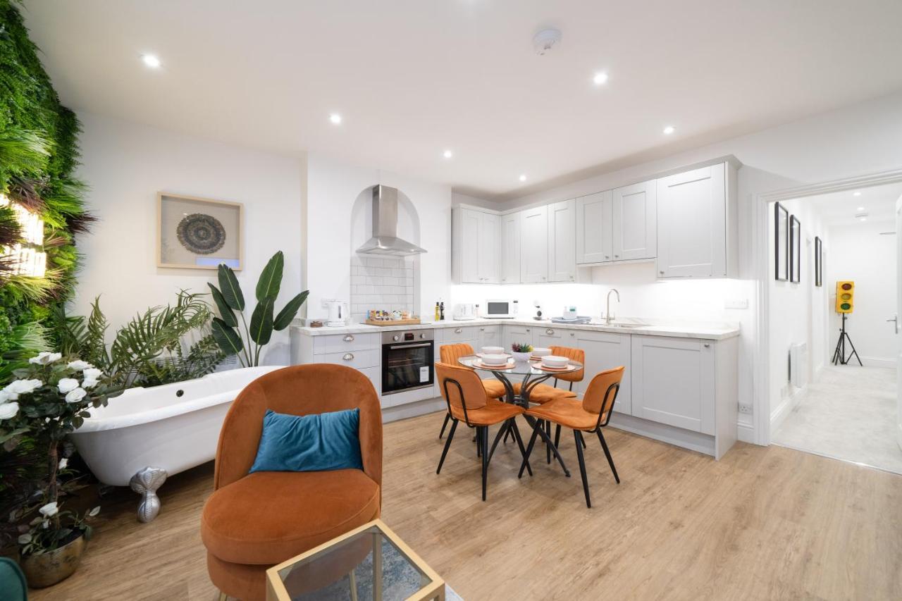 The House Of Selfies Apartment Royal Tunbridge Wells Exterior photo