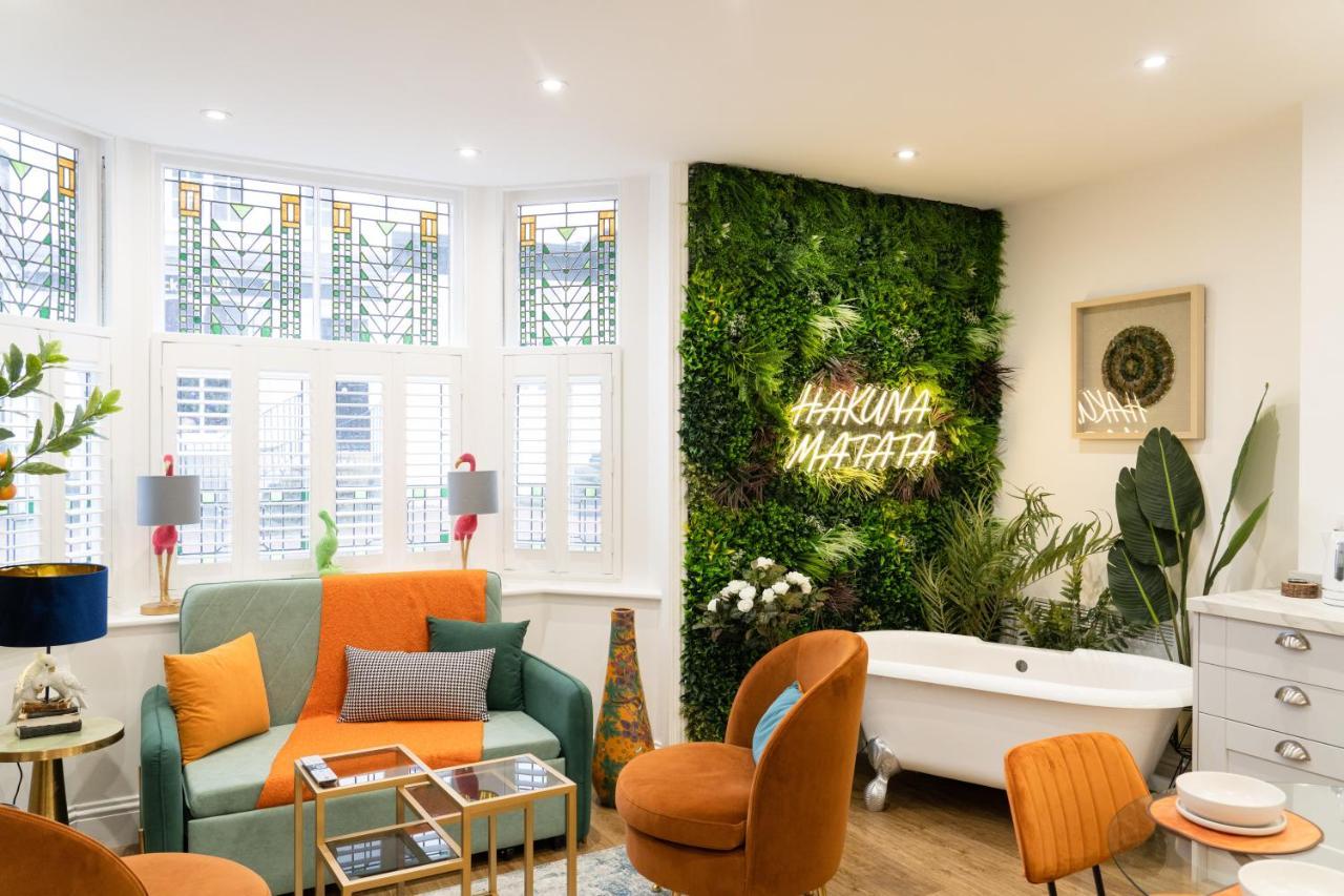 The House Of Selfies Apartment Royal Tunbridge Wells Exterior photo