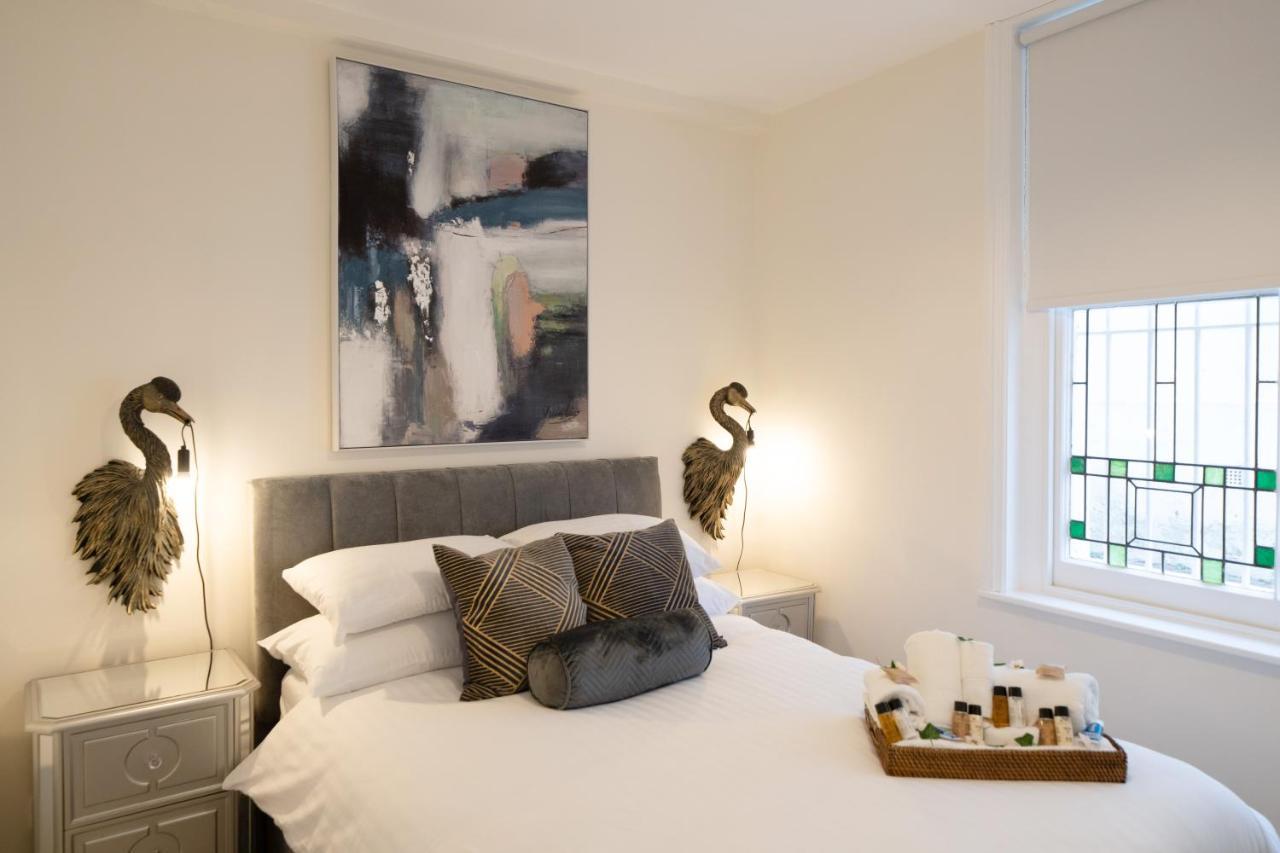 The House Of Selfies Apartment Royal Tunbridge Wells Exterior photo