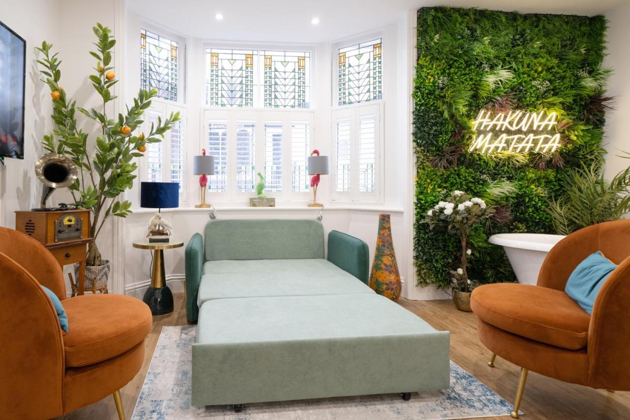 The House Of Selfies Apartment Royal Tunbridge Wells Exterior photo