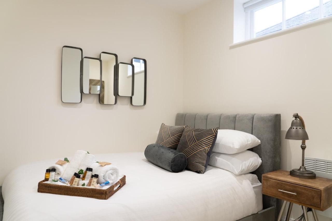 The House Of Selfies Apartment Royal Tunbridge Wells Exterior photo
